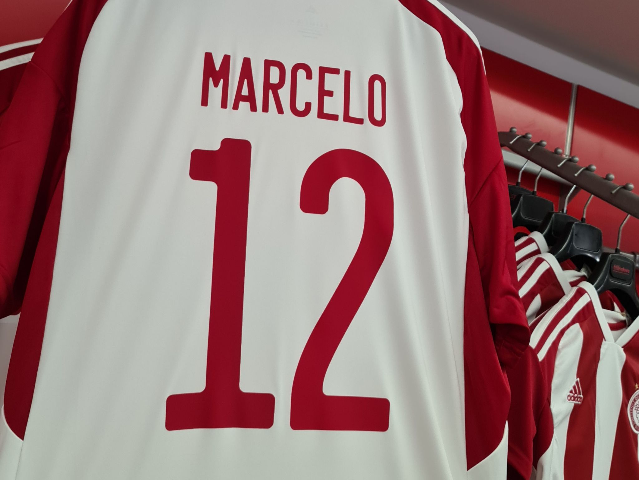 Οι φανέλες του Μαρσέλο στο RED store! - ΟΛΥΜΠΙΑΚΟΣ - Olympiacos.org