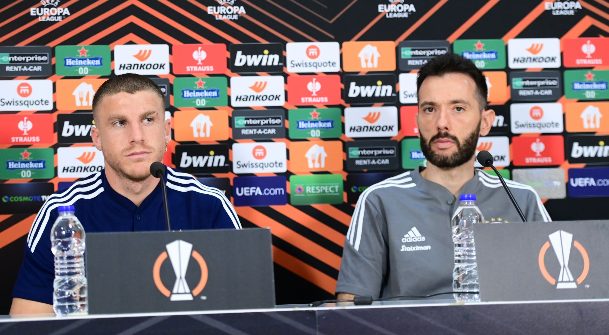 The press conference for the match against Freiburg