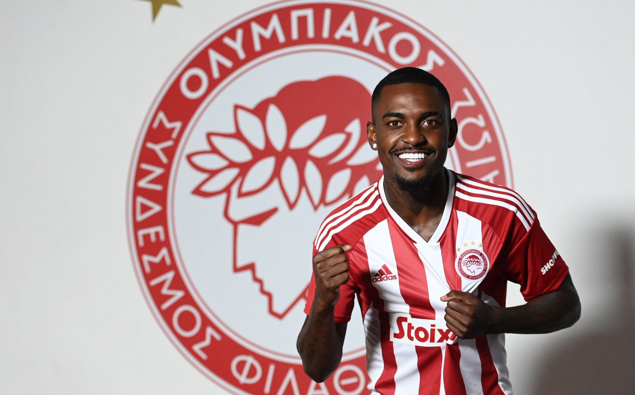 Ramon signs with Olympiacos