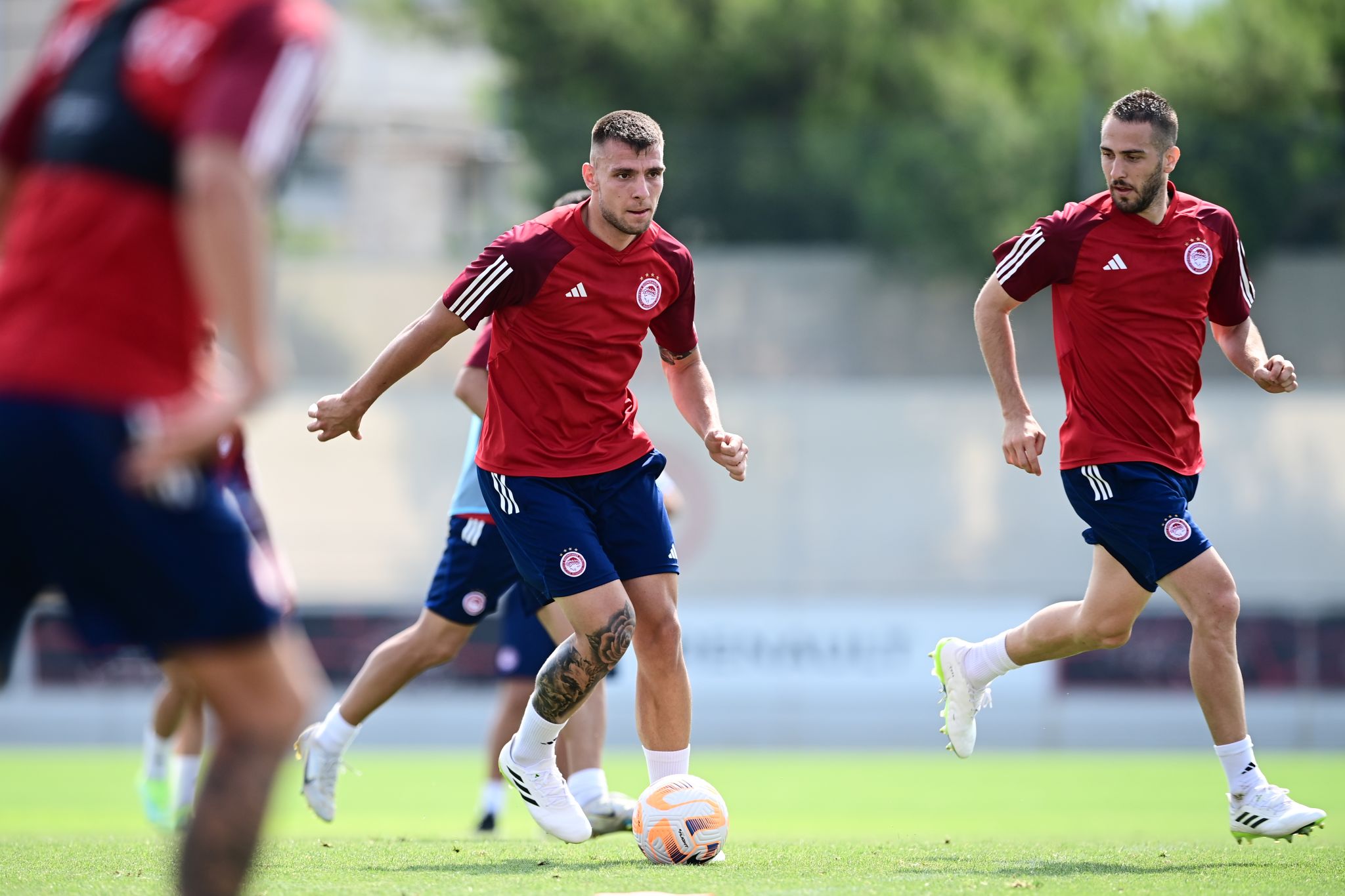 Η αποστολή του Ολυμπιακού για Σκωτία και Αγγλία