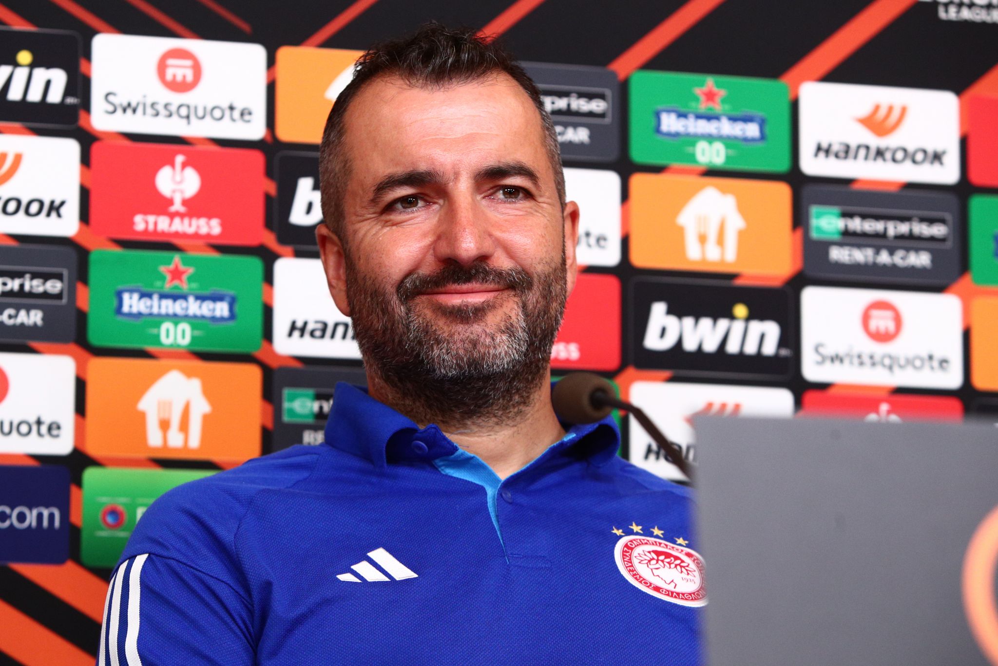 Η συνέντευξη Τύπου πριν τον αγώνα με τη Freiburg