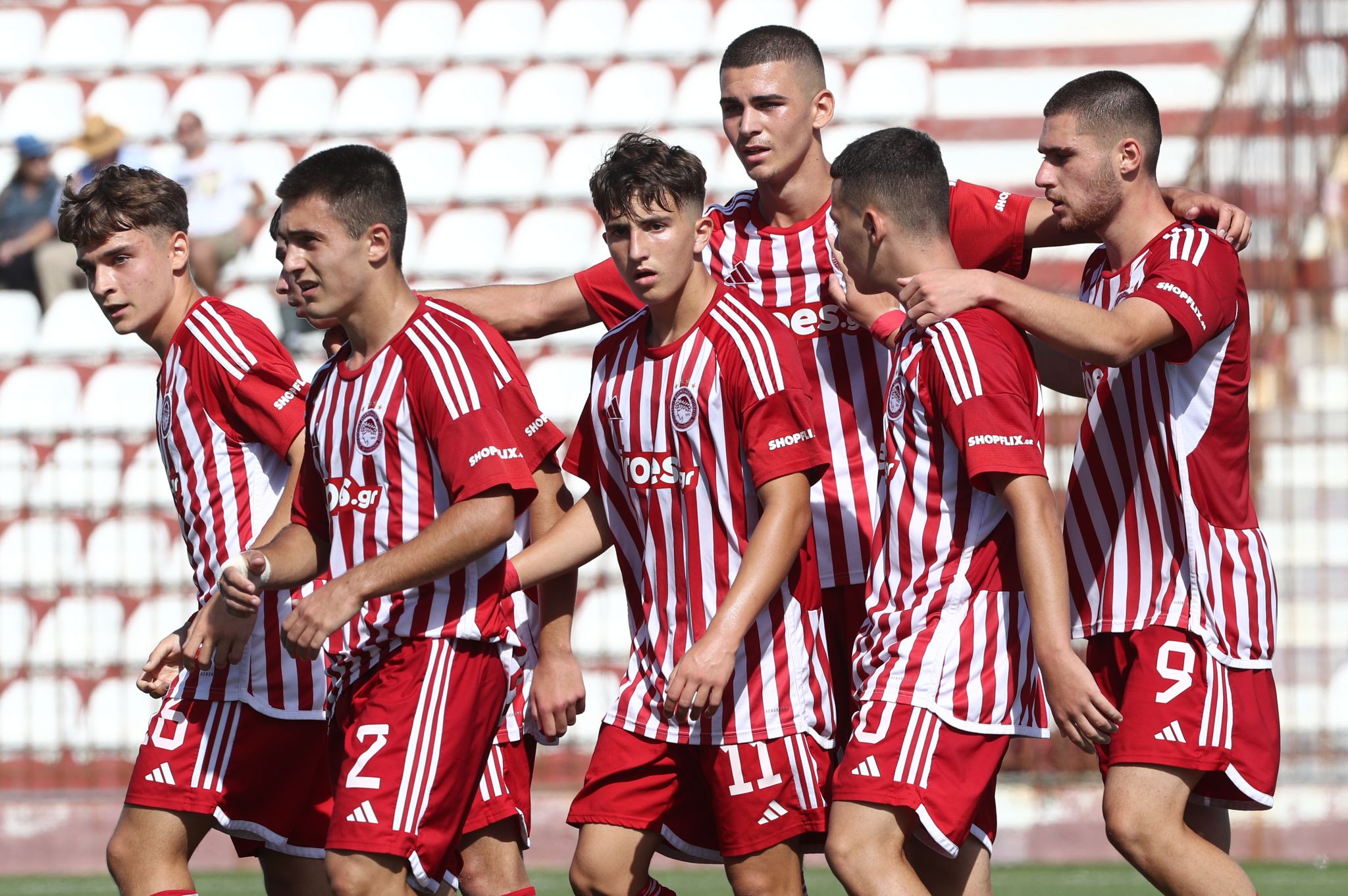 Στον τελικό οι Έφηβοι του Θρύλου