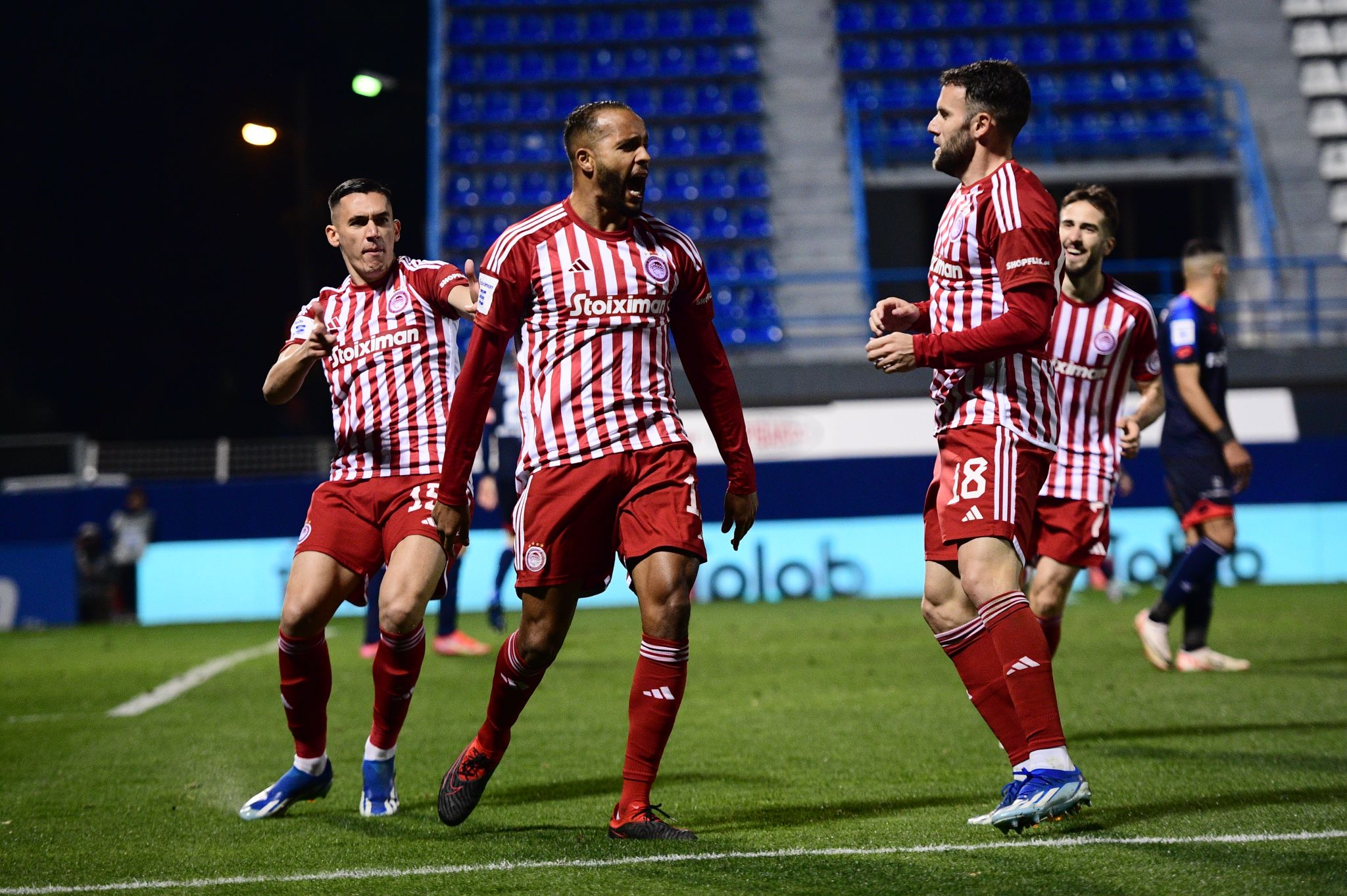 Victorious Olympiacos in Kaisariani