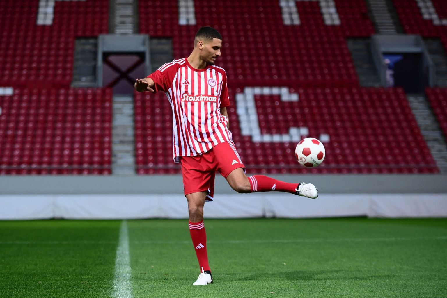 David Carmo joins Olympiacos ΟΛΥΜΠΙΑΚΟΣ