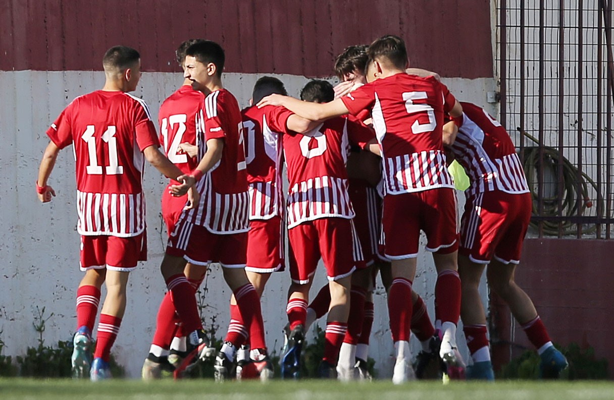 Πέρασμα με εξάρα από την Πάτρα για τους Παίδες