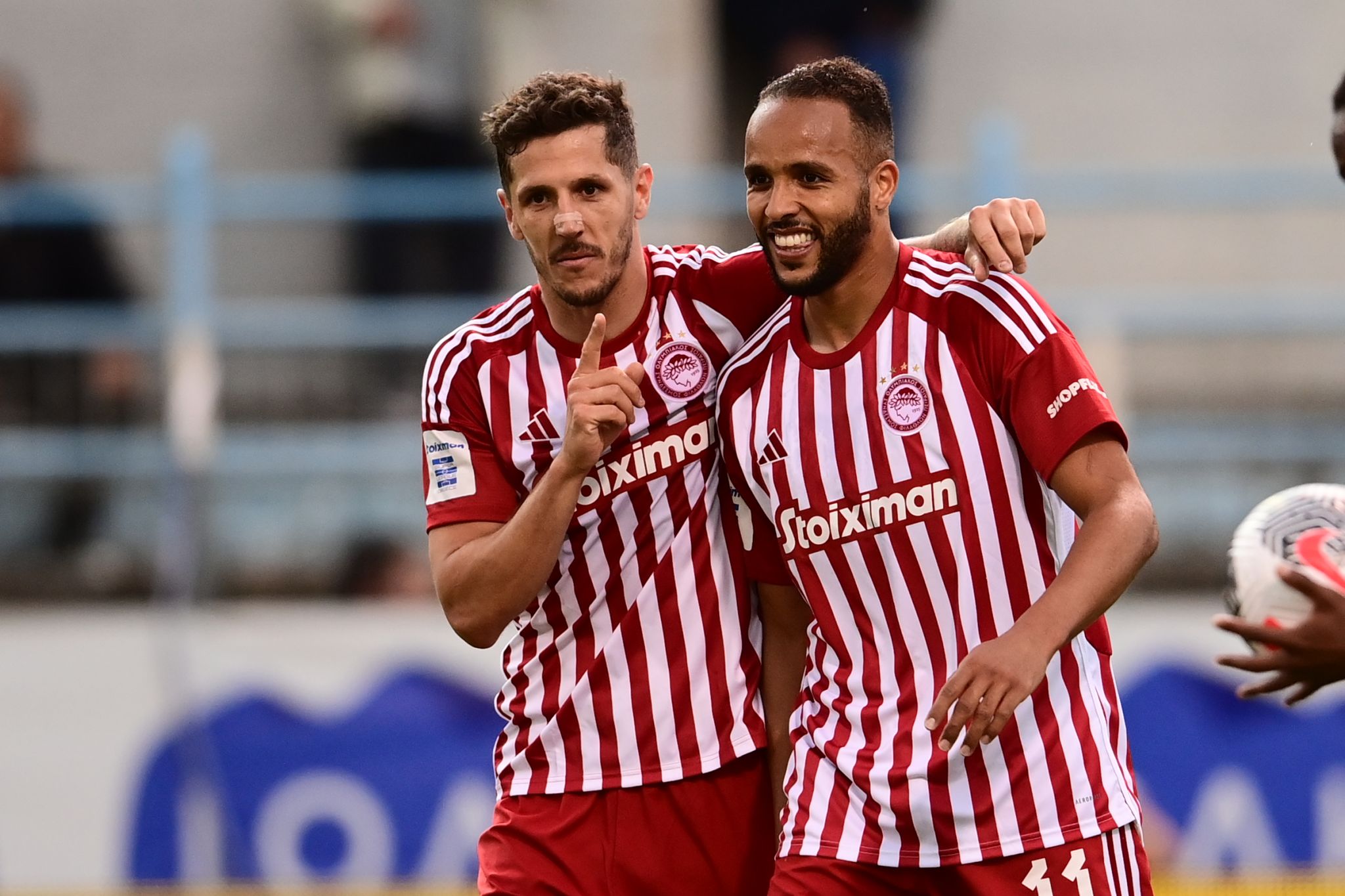 Comfortable winning Olympiacos in Lamia