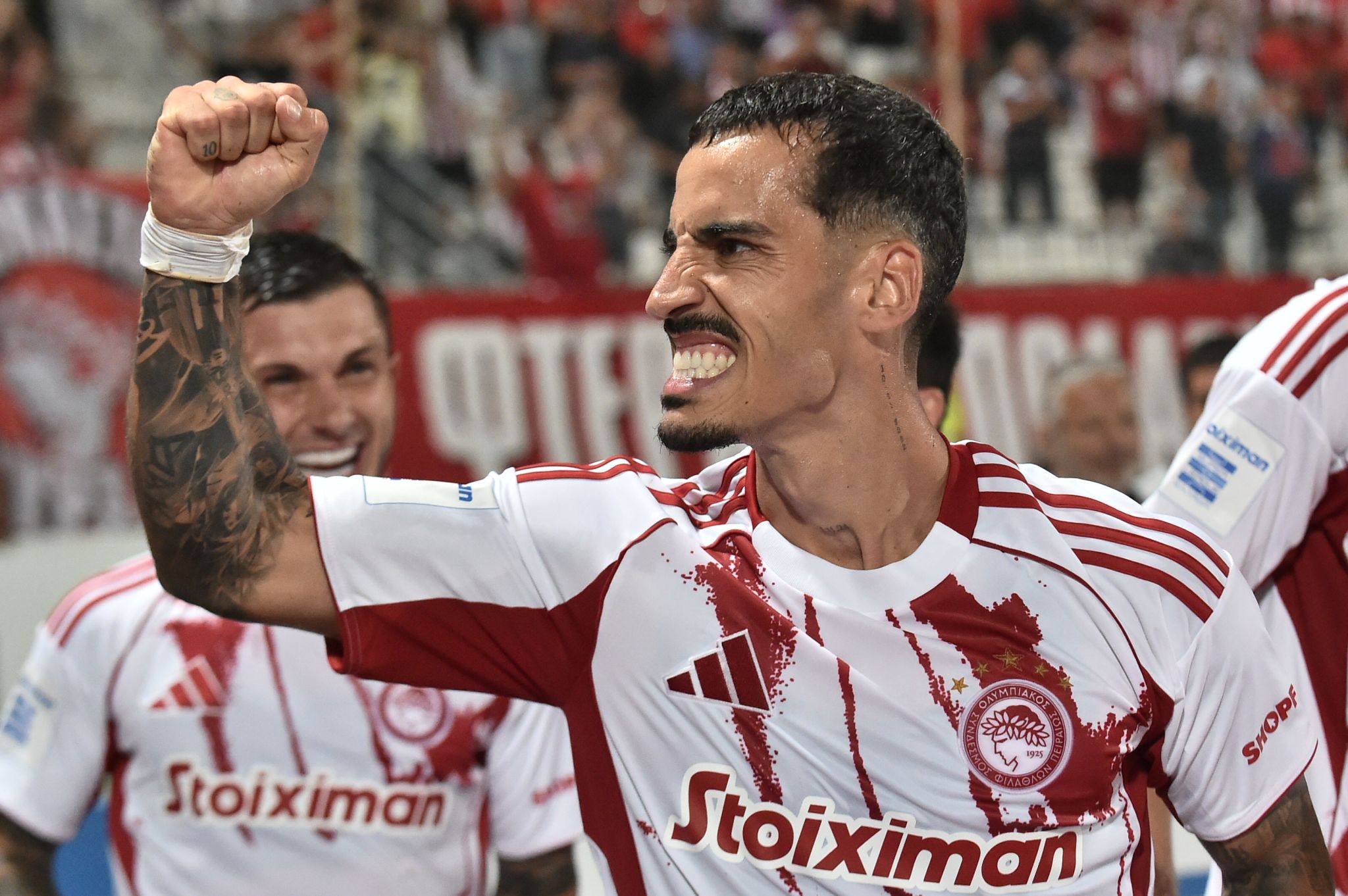 Superó al Volos en su primer partido fuera de casa