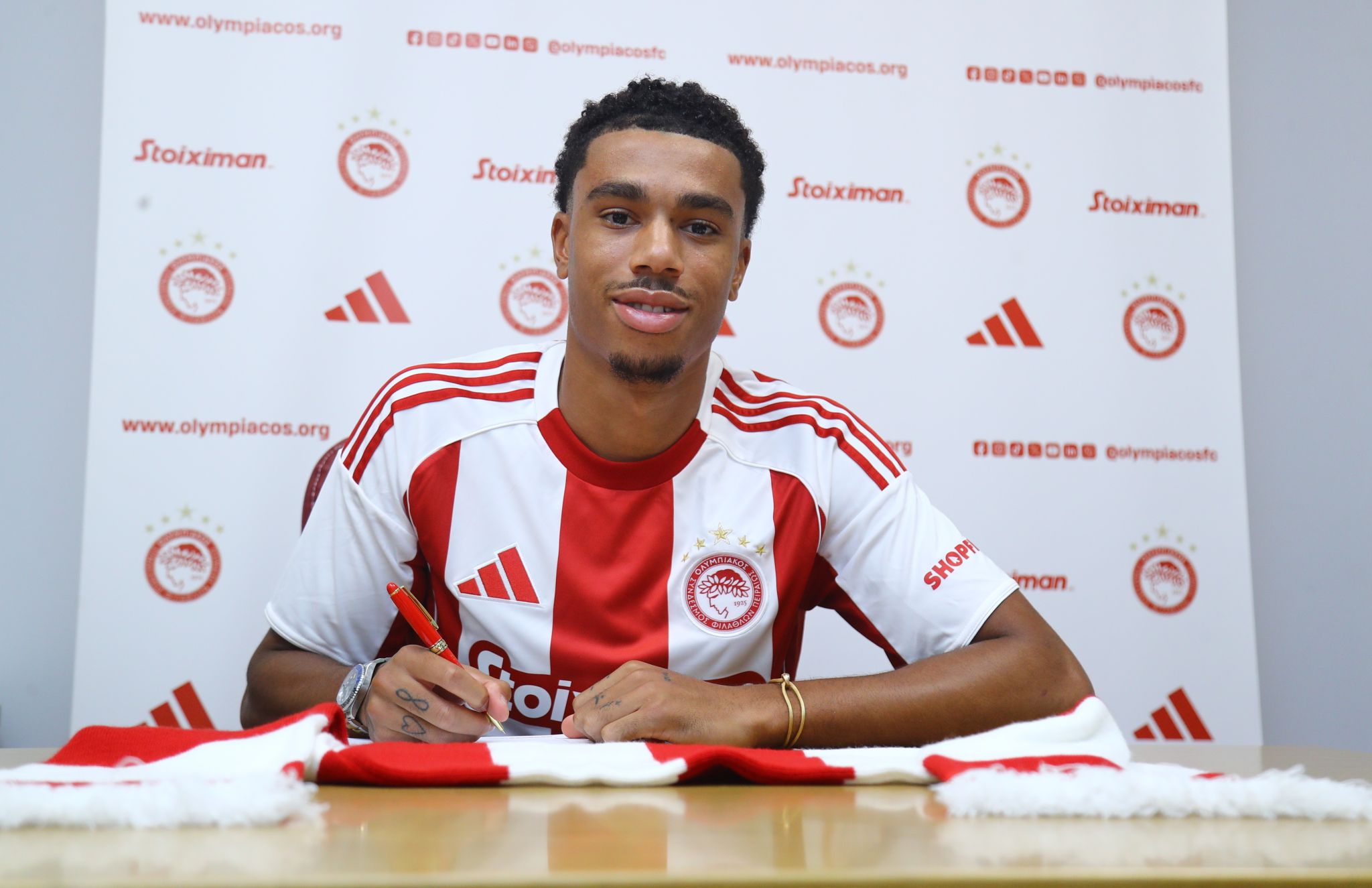 O Ζέιν Σίλκοτ – Ντιούμπερι στον Ολυμπιακό