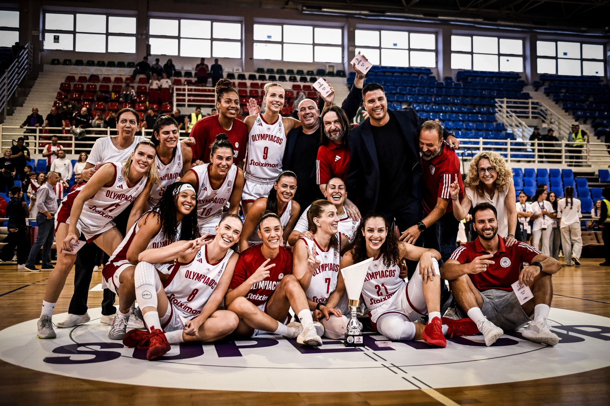 Συγχαρητήρια στην ομάδα μπάσκετ Γυναικών του Θρύλου!