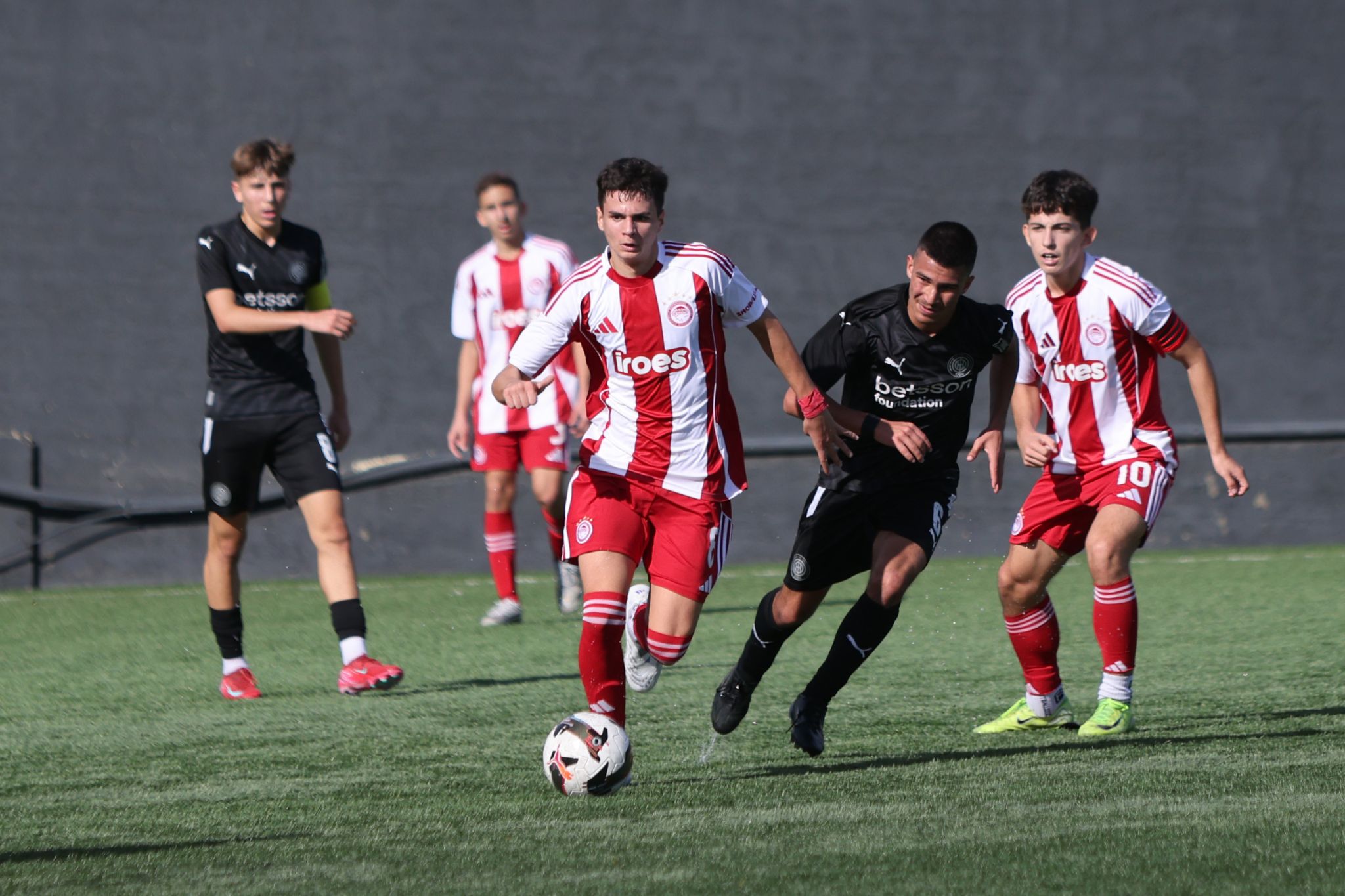 «Διπλό» στο Ηράκλειο οι Παίδες