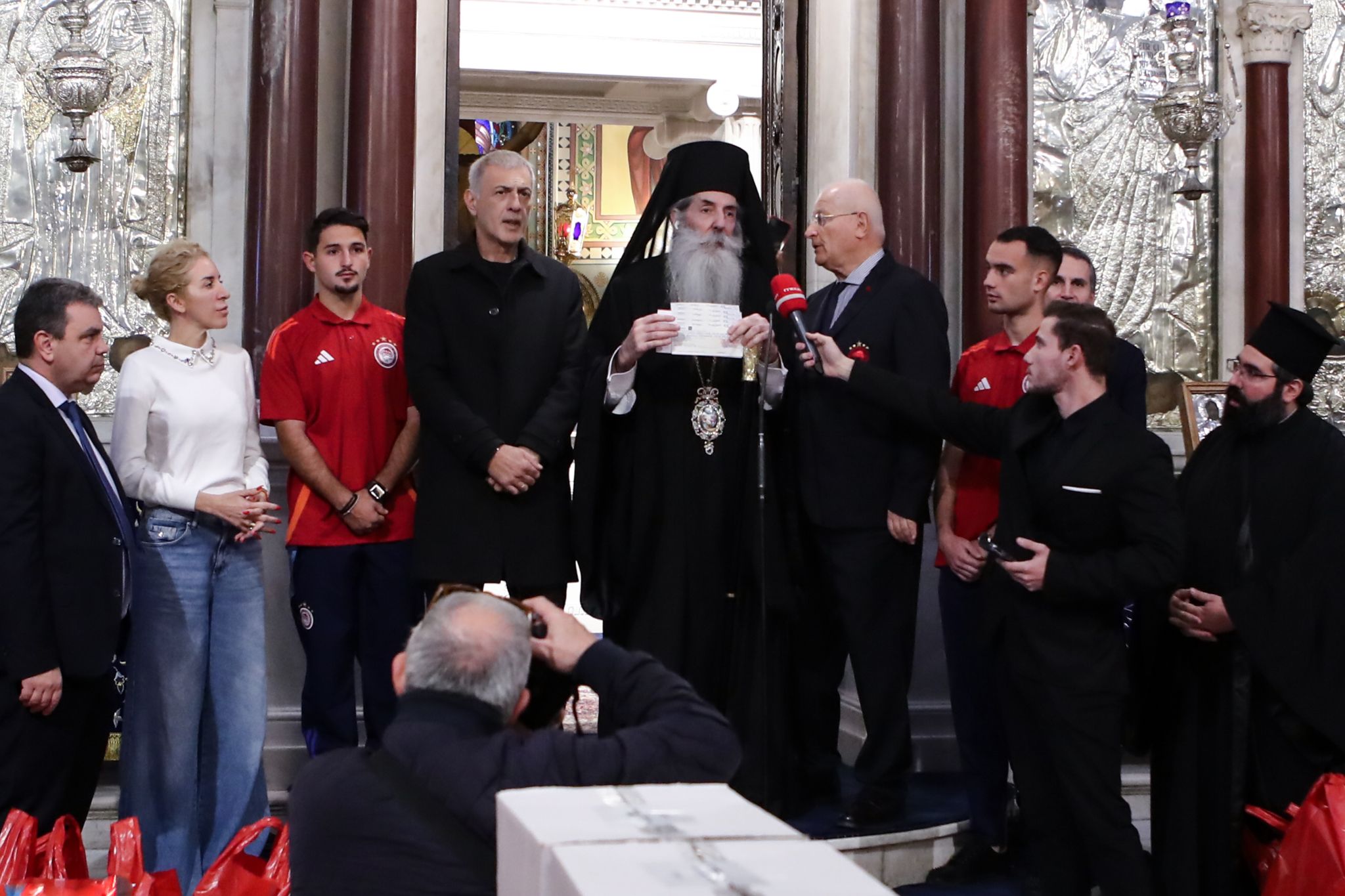 Προσφορά ζωής από τον Ολυμπιακό