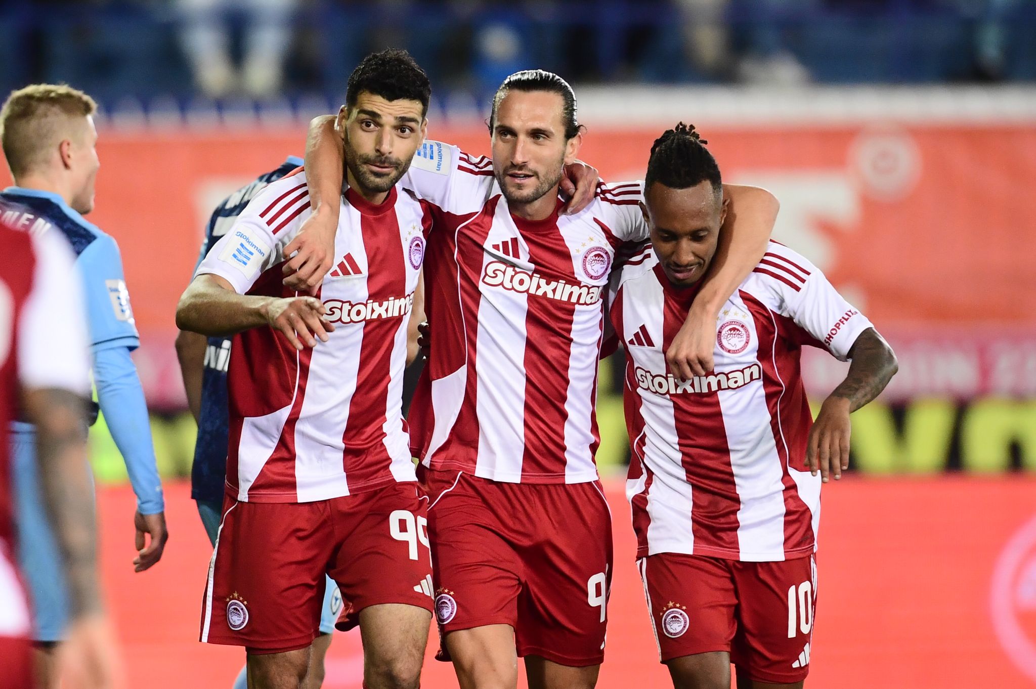 Πέρασε από το Περιστέρι ο Θρύλος