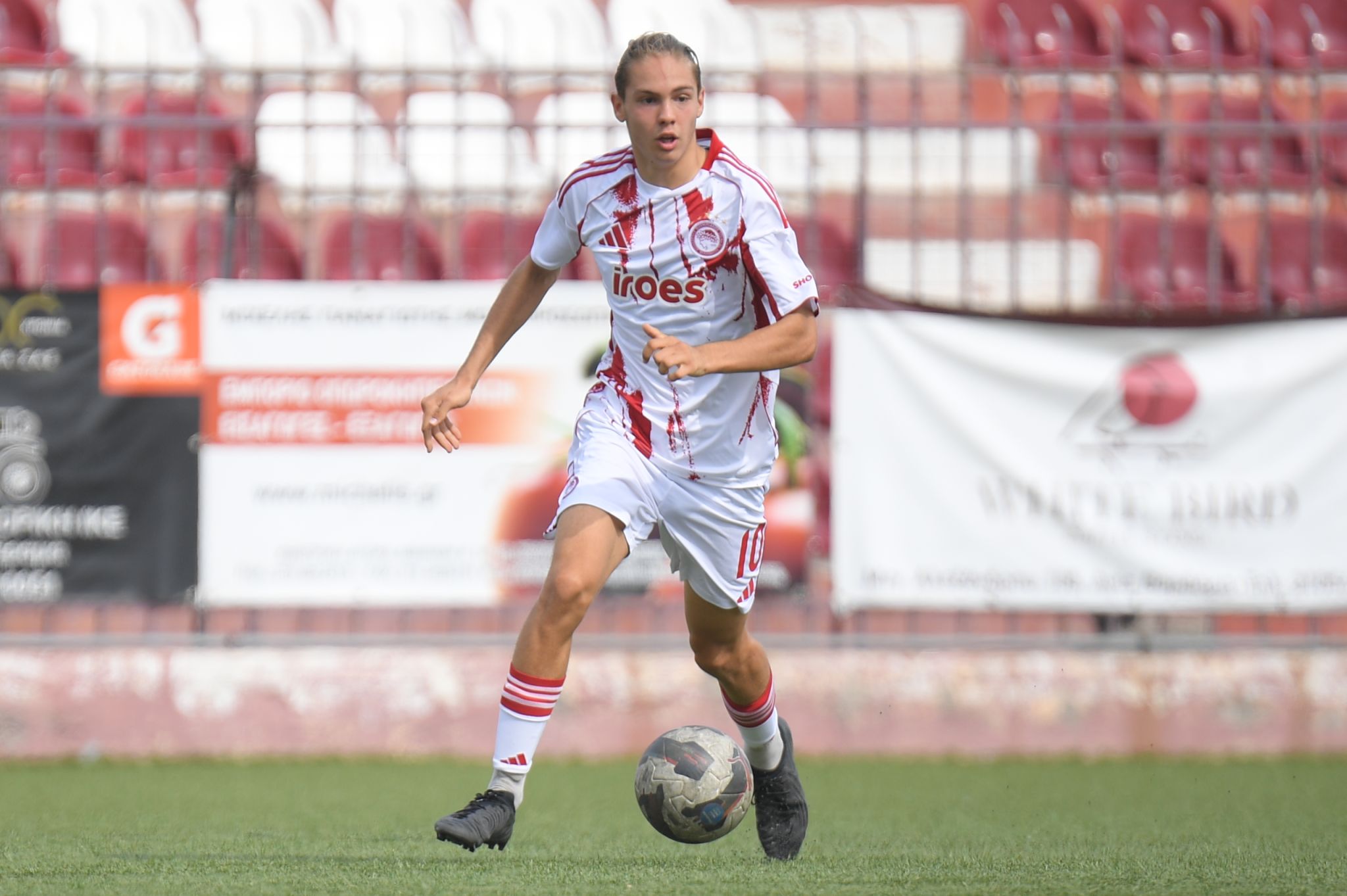 Εκτός έδρας ισοπαλία για τους Έφηβους