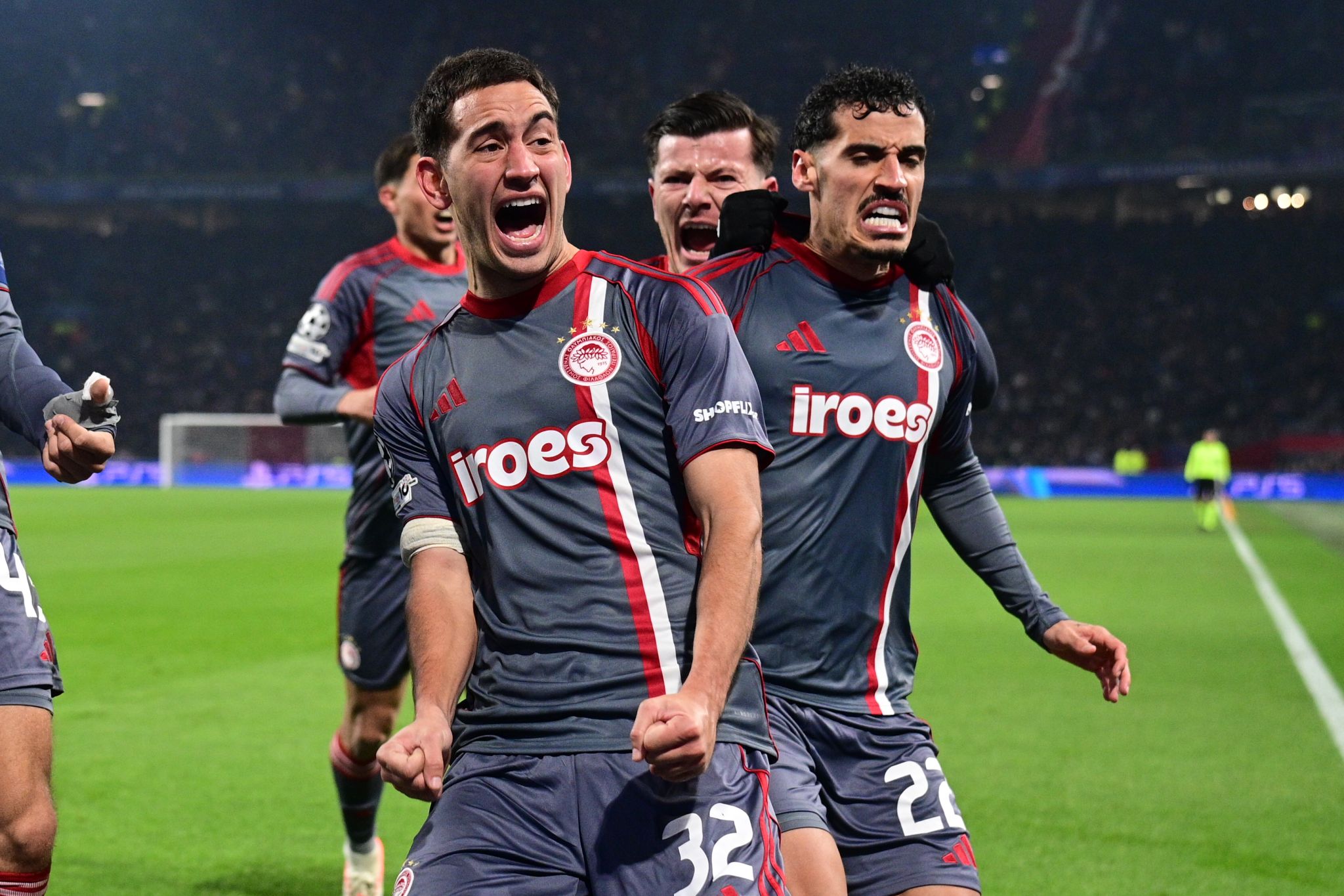 Ιστορική πρόκριση του Θρύλου στο Champions League